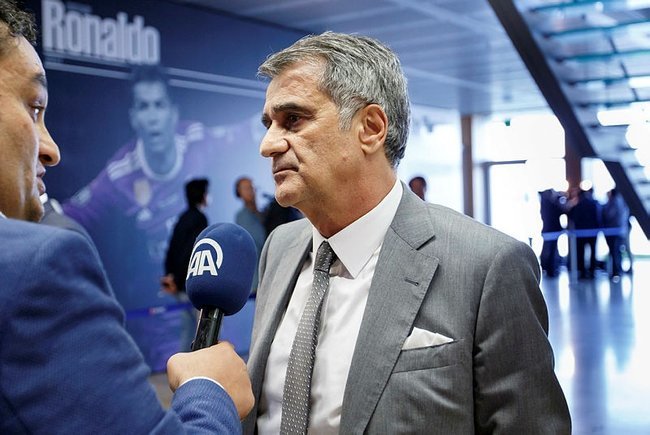 Şenol Güneş 70 yaşında! Şenol Güneşi başarılı buluyor musunuz?