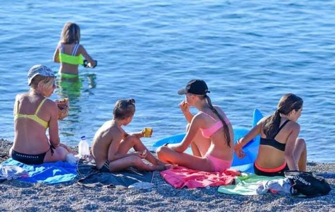 Sabah erkenden denize girmeyi sever misiniz?