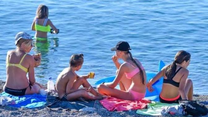 Sabah erkenden denize girmeyi sever misiniz?