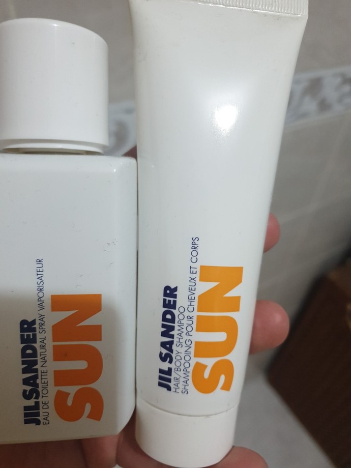 İmza kokunuz var mı, yoksa sürekli parfüm değiştirir misiniz?