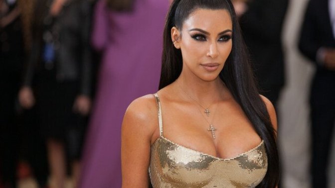 Kim Kardashian: "Genç görünmek için gerekirse dışkı da yerim!" Genç ve güzel kalmak için her şeyi yapar mısın?