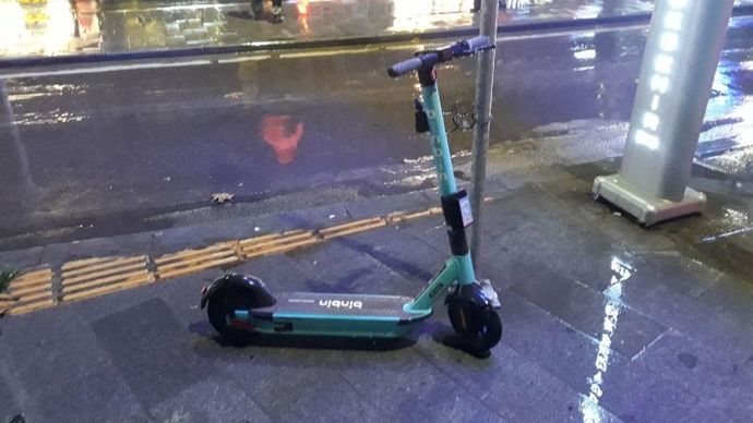 Binbin scooter kullanan var mı?