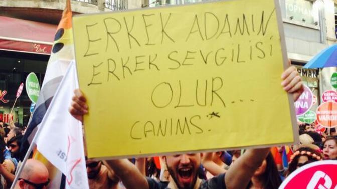 Erkek adamın erkek sevgilisi olur düşüncesi doğru mu?