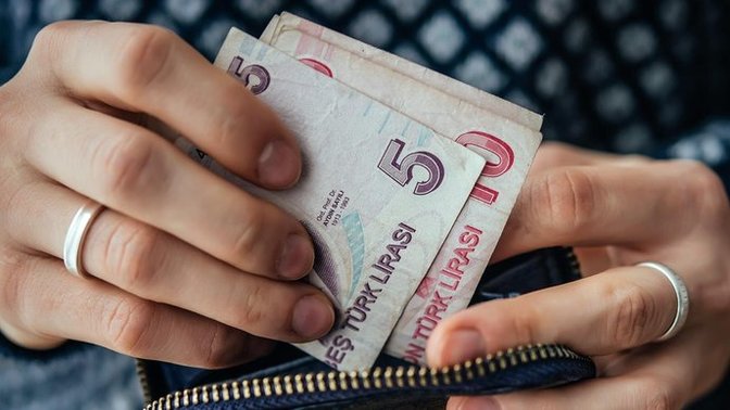 Aldığınız maaş ile geçinebiliyor musunuz?