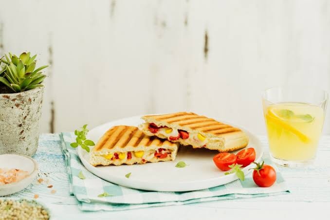 Tost pizza yediniz mi?