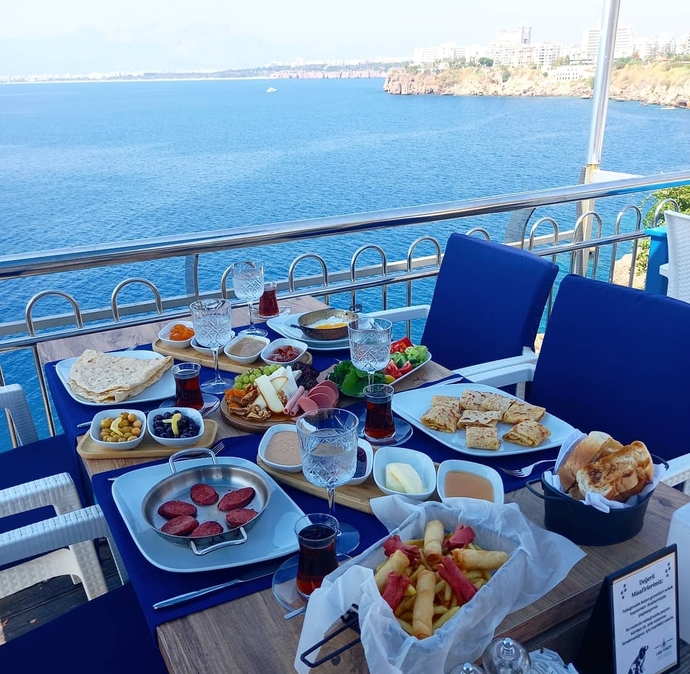Günaydın kahvaltı yaptınız mı?