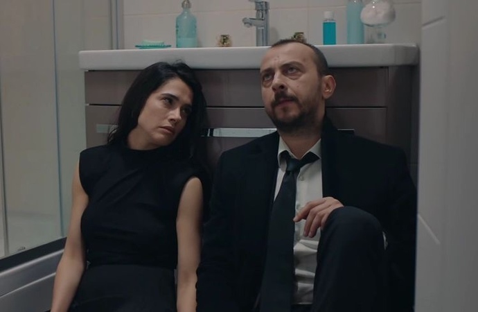 Aşksız hayatın tadı çıkar mı?