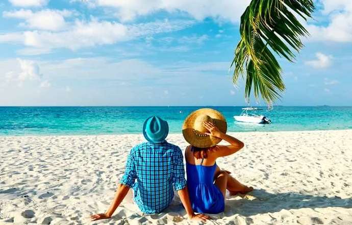 İki kişilik tatil bileti kazandınız ama yanınızdaki kişi karşı cinsiniz olacak. Bu kim olurdu?