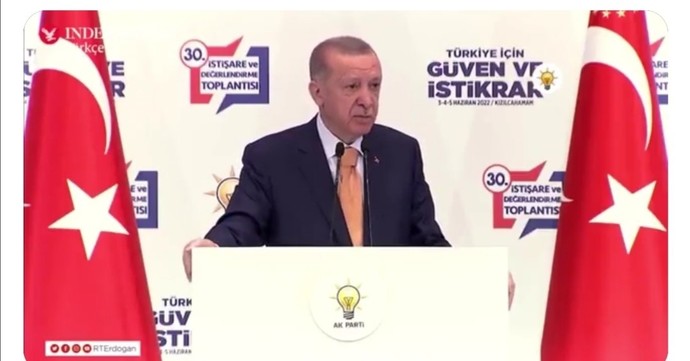 Gezi eylemlerinde camilere nükleer başlıklı füze atıldı mı?