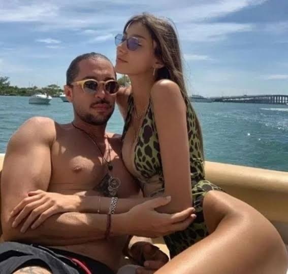 2 kişilik tatil hediyen olsa yanında kimi götürürdün?