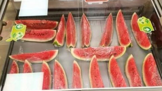 Aramızda karpuz 🍉 sevmeyen var mı?
