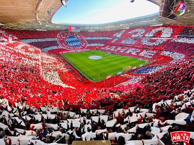 Sizce bu futbol stadyumlarından en güzel ve etkileyici olanı hangisidir?