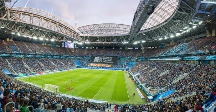 Sizce bu futbol stadyumlarından en güzel ve etkileyici olanı hangisidir?