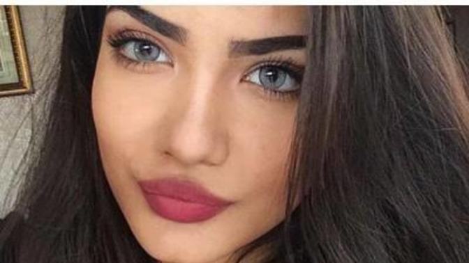 Renkli gözlü kızları çok kıskanıyorum ne yapmalıyım?