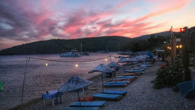 Nerde yaşıyorsunuz, yaşadığınız yerin en güzel yeri neresidir?