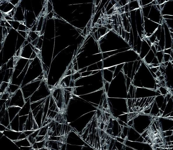 Telefonum kırıldı ne model almalıyım?