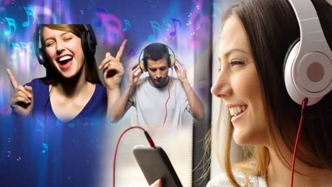 KS şu an hangi parçayı dinliyor?