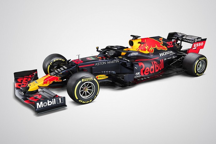 Formula 1in 2022 araç tasarımlarını sevdiniz mi? Sizce 2021 mi, 2022 mi?