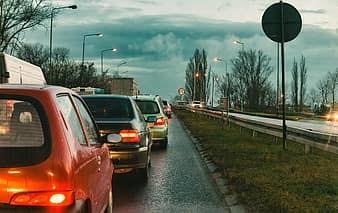 Artan benzin fiyatları hızınızı kesti mi?