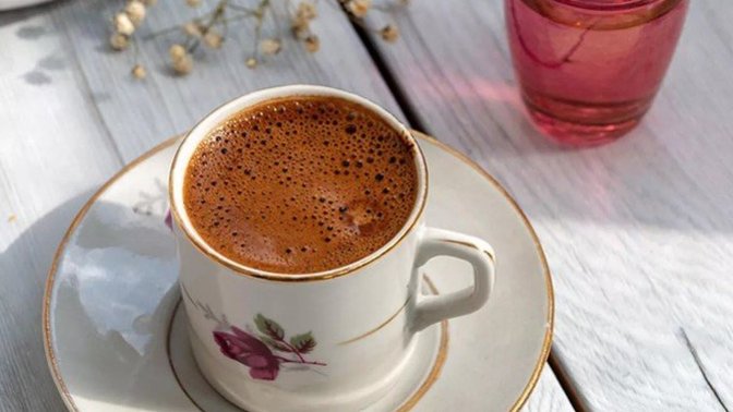Türk kahvesini nasıl içiyorsunuz?