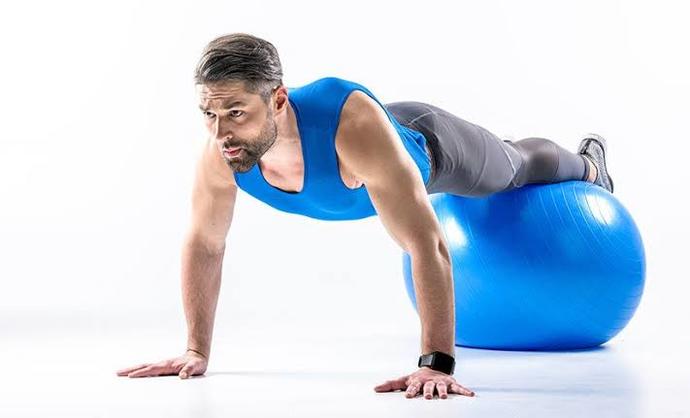 Erkeklerin pilates topuyla spor yapması itici duruyor mu?
