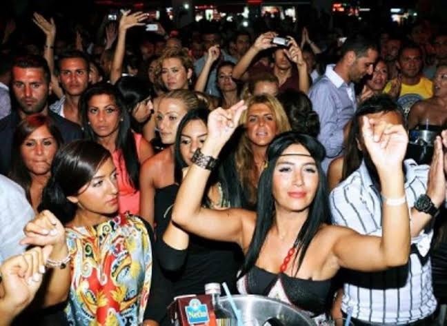 Bar eğlencesinde 6.000₺ gelmesi normal mi?