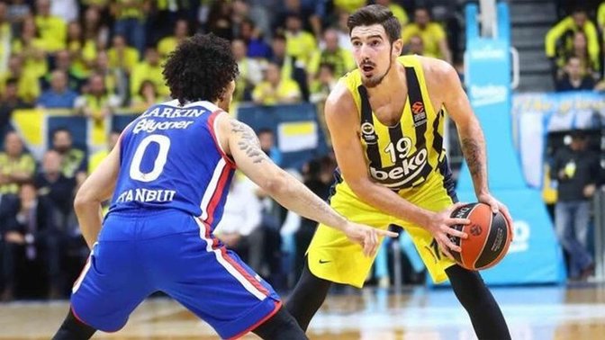 Final serisinin 2. maçında Fenerbahçe ile Anadolu Efes karşı karşıya geliyor! Kazanan kim olur sizce?