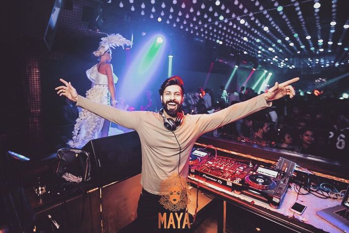 DJ konserlerine gitmek saçma mı, eğlenceli geçiyor mu?