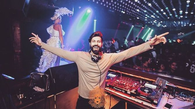 DJ konserlerine gitmek saçma mı, eğlenceli geçiyor mu?