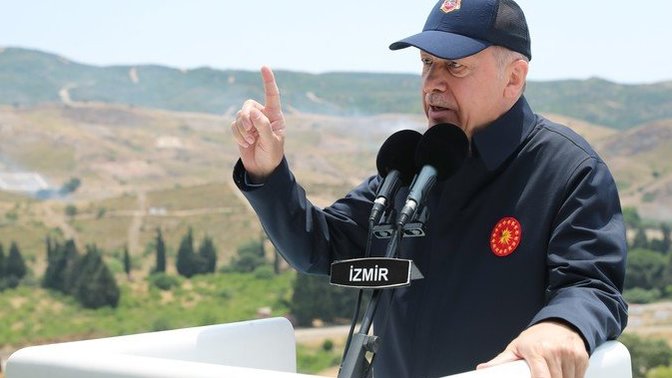 Cumhurbaşkanı Recep Tayyip Erdoğan, Cumhurbaşkanlığı adaylığını açıkladı. Ne düşünüyorsunuz?
