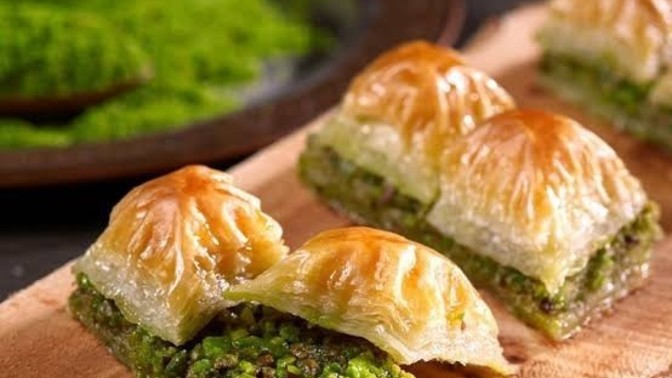 Hangi tatlıyı tüketirken dünyanın dönüş hızı 2 katına çıkıyor?