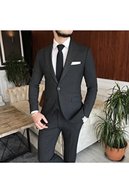 Hangi takım elbiseyi alsam? Hangisi daha iyi sizce?