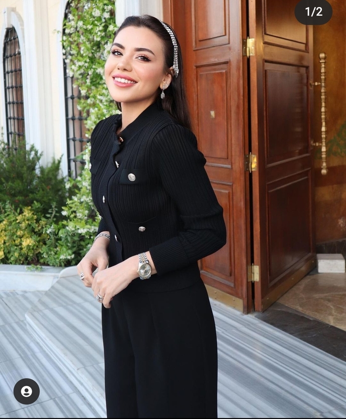 Herkes birer birer başını açıyor, ben cesaret edip yapamiyorum niye?