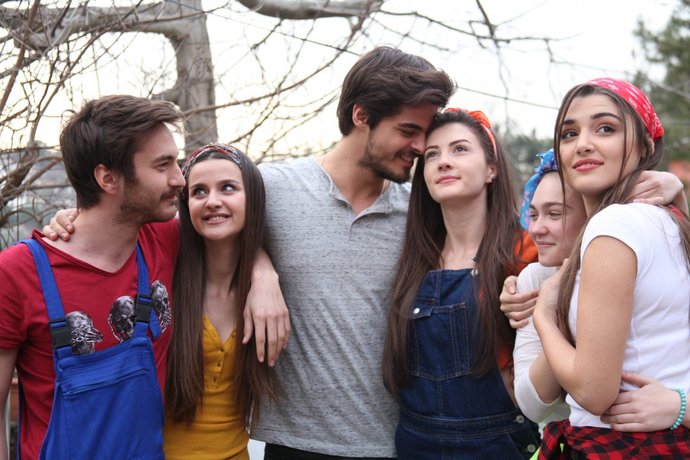 Erkekler kızlara açılabilmesi için ne gibi yöntemlere başvurmalıdır?