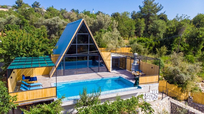 Sizce bu villa balayı için mi aile tatili için mi ideal bir yer?