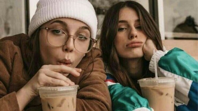 En yakın arkadaşınızın yemeğe çok düşkün olması sizi rahatsız eder mi?