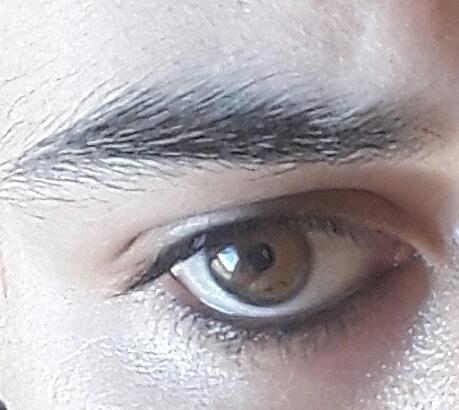 Gözlerime sürme yakışmış mı sizce? Bir erkek sürme sürmeli mi?