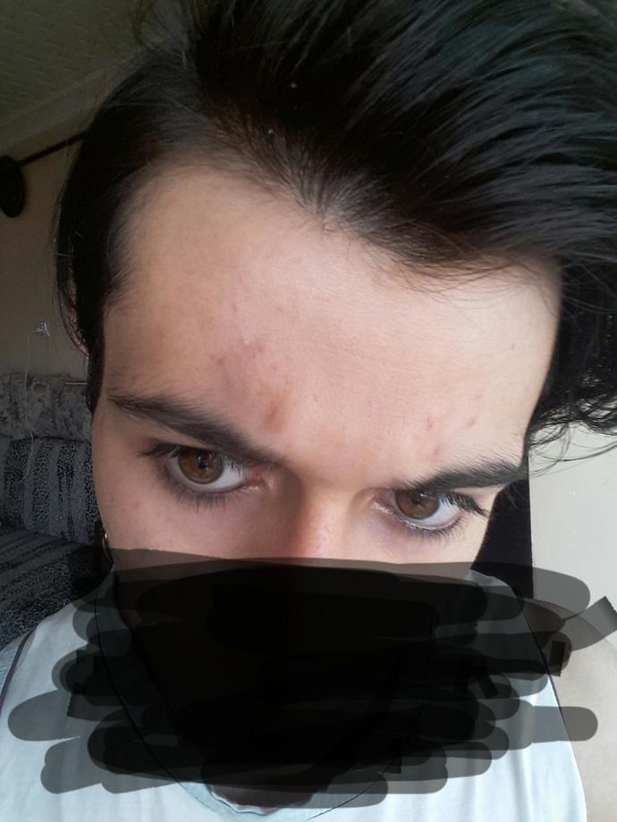 Gözlerime sürme yakışmış mı sizce? Bir erkek sürme sürmeli mi?