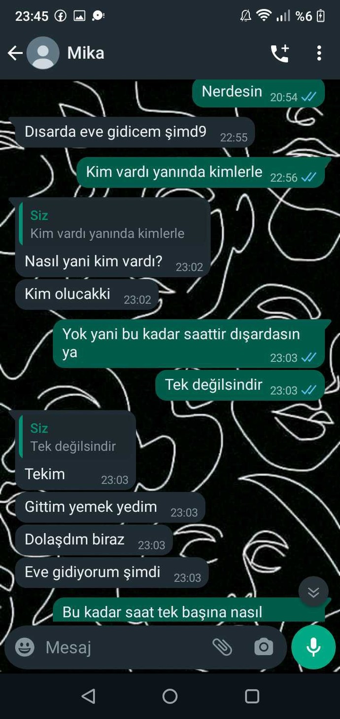 Neden yalanını yakaladığım halde devam etmeye çalışıyor?