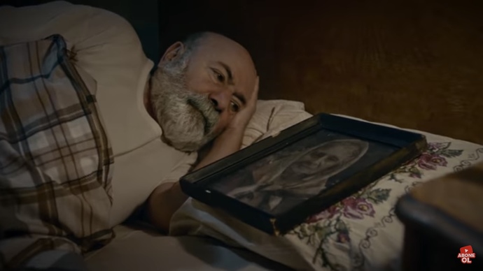 Sevdiğiniz kişi artık hayatta olmasa ne kadar süre unutamazsınız?