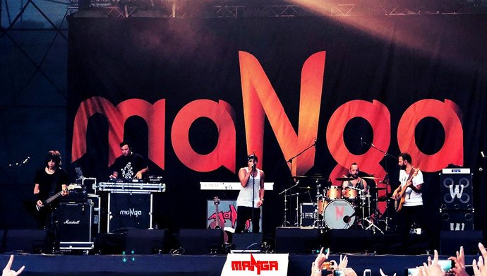 Manga konserine gitmek ister miydin?