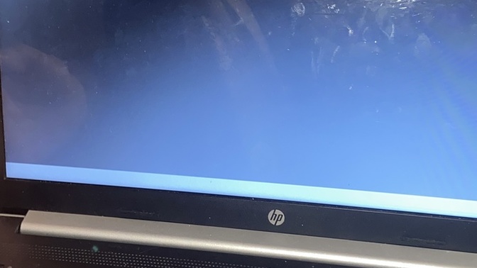 Laptop ekranı kafayı yedi?