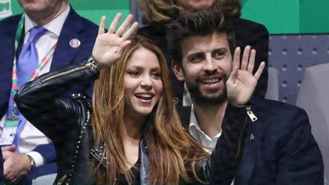 Pique nin Shakira gibi bir kadını aldattığı dünyada sadık bir karşı cins olduğuna inanan var mı hala?