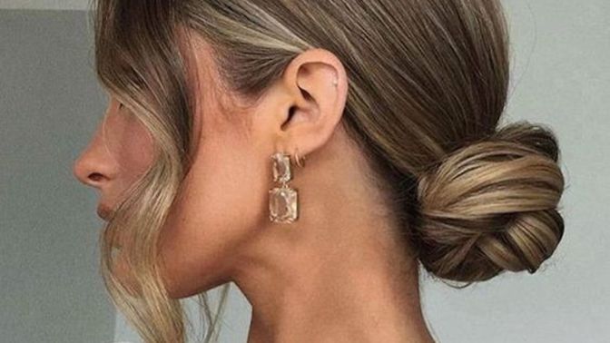 Yaz aylarının bunaltıcı sıcaklarında en çok tercih ettiğin saç modeli ne?
