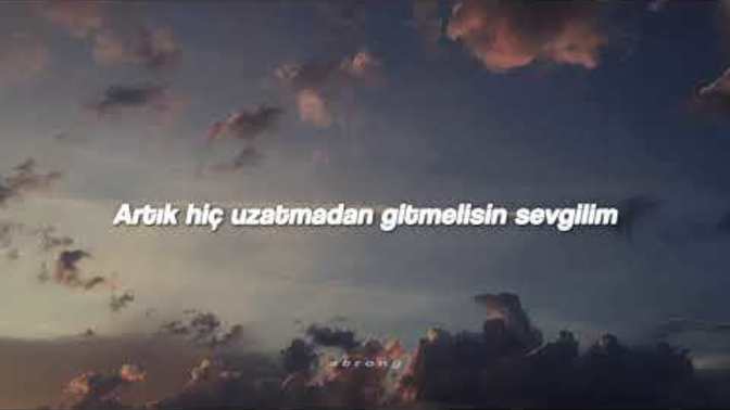 Aklınıza takılan şarkı sözü var mı?