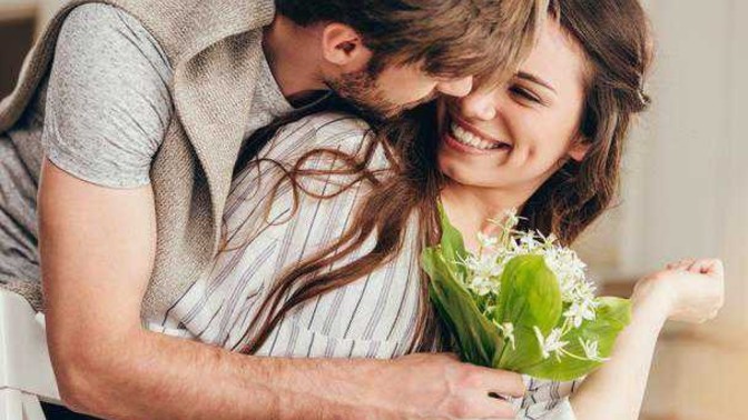 Sevdiğinizle aşkınızın ateşini neler yaparak tazelersiniz?