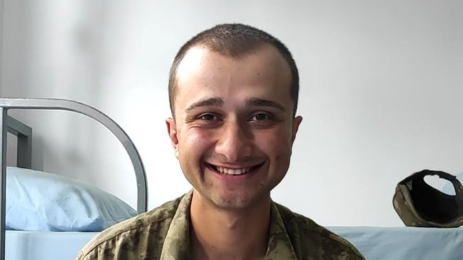 Önce burun estetiği mi yaptırmalıyım yoksa saç ekimi mi?