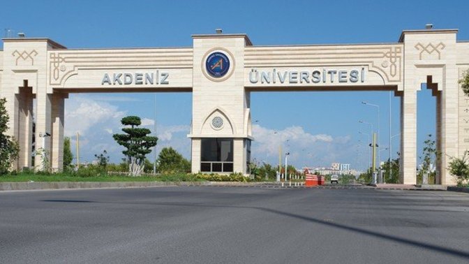 Akdeniz Üniversitesi'nde son bir ayda 3 öğrenci intihar etti, Akdeniz'de neler oluyor?
