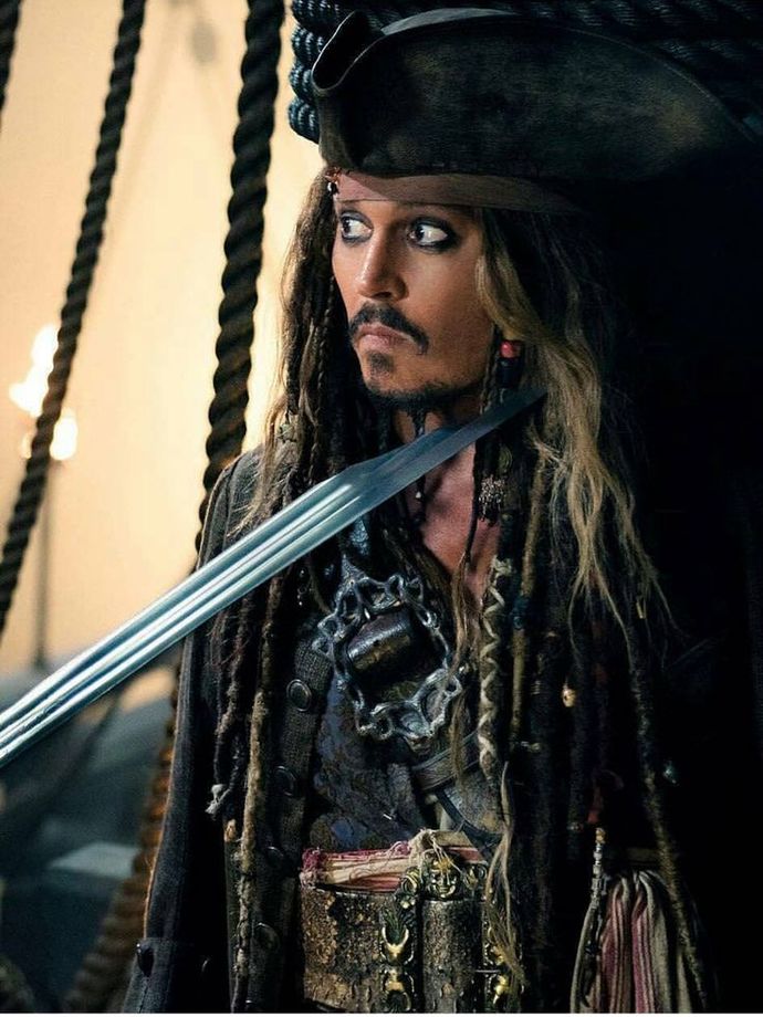 Johnny Depp filmlerini sever misiniz?
