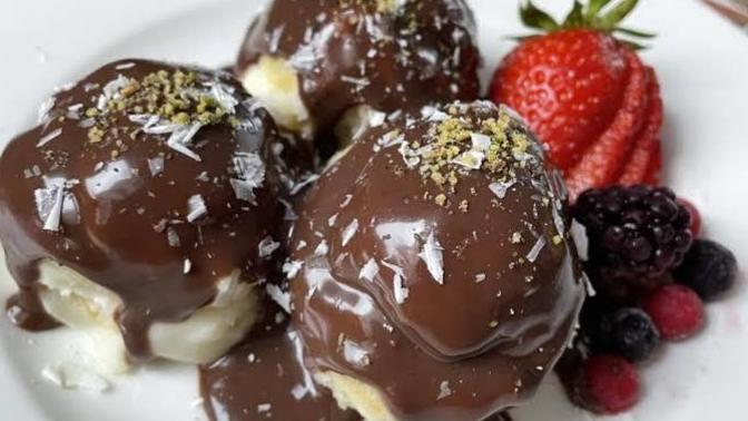 Profiterol sever misiniz, yediniz mi hiç?